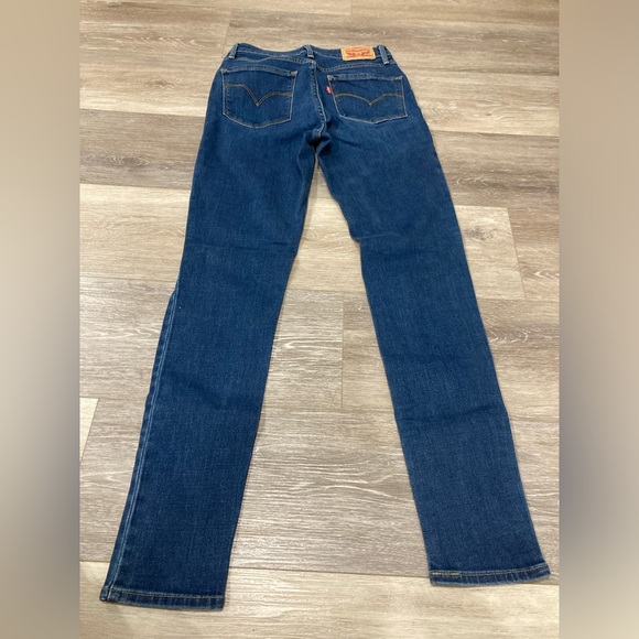 Levi’s Classic Blue Women's Jeans Denim Waist 27 - Picture 2 of 13